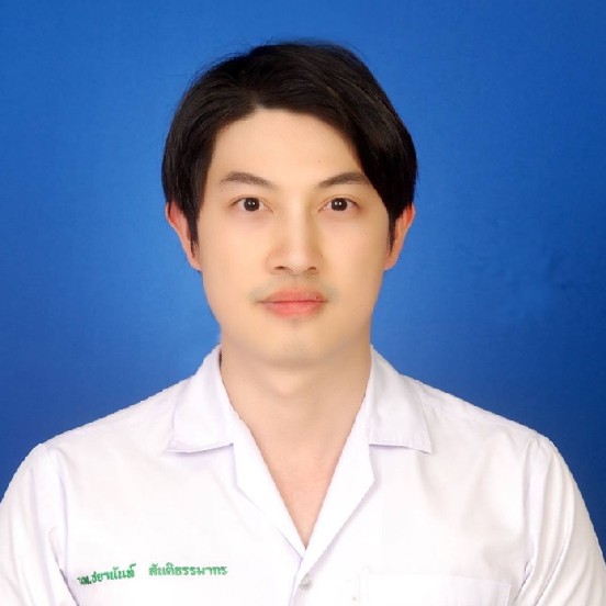 นายแพทย์ชยานันท์ สันติธรรมากร