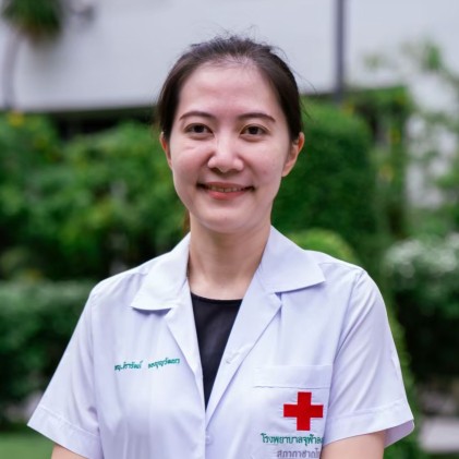 แพทย์หญิงจิรารัตน์ จองบุญวัฒนา