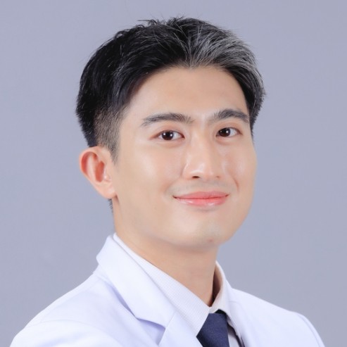 นายแพทย์เฉลิมชัย ชุมแสงโชติสกุล