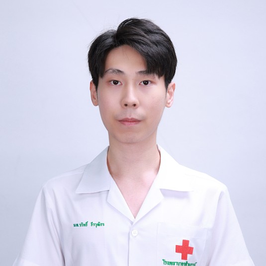 นายแพทย์วริทธิ์ ธีรวุฒิธร