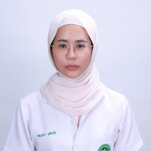 แพทย์หญิงมูนา วุฒิสมัย