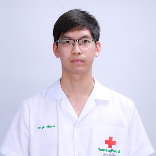 นายแพทย์ภูมิ ตรีสุคนธ์